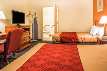 Econo Lodge Norwalk Exteriér fotografie
