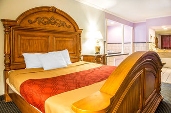 Econo Lodge Norwalk Exteriér fotografie